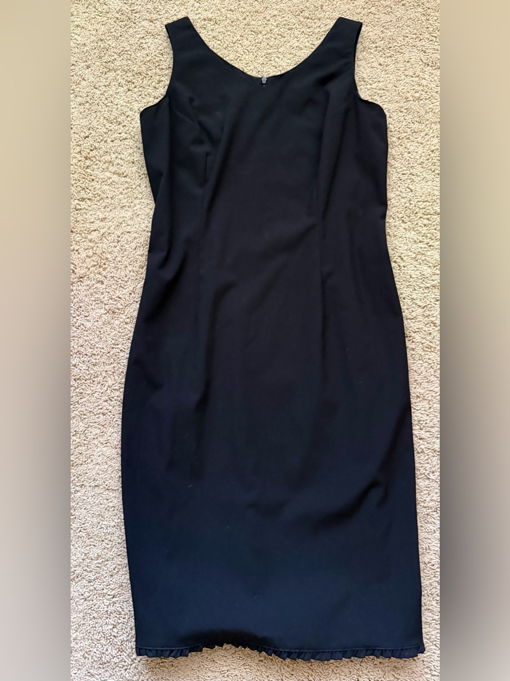 Liz Claiborne Black Sleeveless Midi Sheath Dress